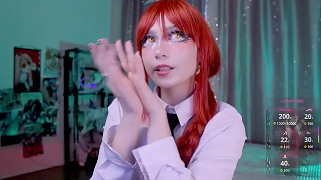 Snapshot of Carolina_Leep chatting on 10.14.25 Carolina Leep online show from 10.14.25