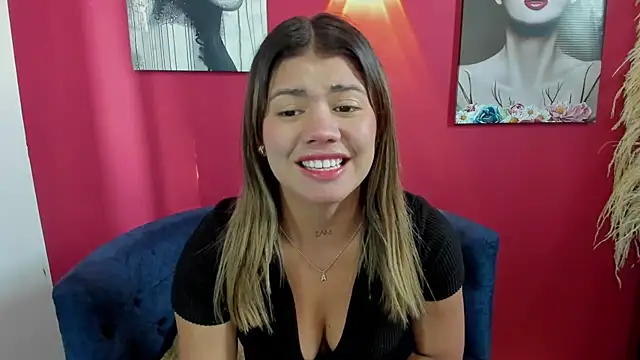 Snapshot of Gissel_Angel chatting on 12.16.24 Gissel Angel online show from 12.16.24