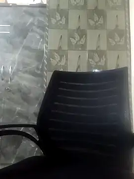 Snapshot of sneha_rose chatting on 12.28.24 sneha rose online show from 12.28.24