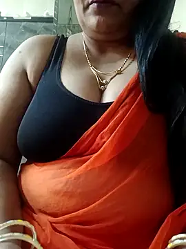 Snapshot of sneha_rose chatting on 02.25.25 sneha rose online show from 02.25.25