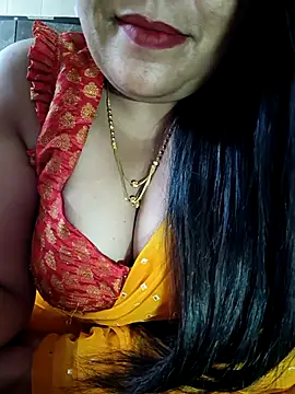 Snapshot of sneha_rose chatting on 09.11.25 sneha rose online show from 09.11.25