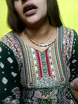 Snapshot of Sexyranibhabhi chatting on 05.16.26 Sexyranibhabhi online show from 05.16.26