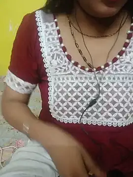 Snapshot of Sexyranibhabhi chatting on 05.27.26 Sexyranibhabhi online show from 05.27.26