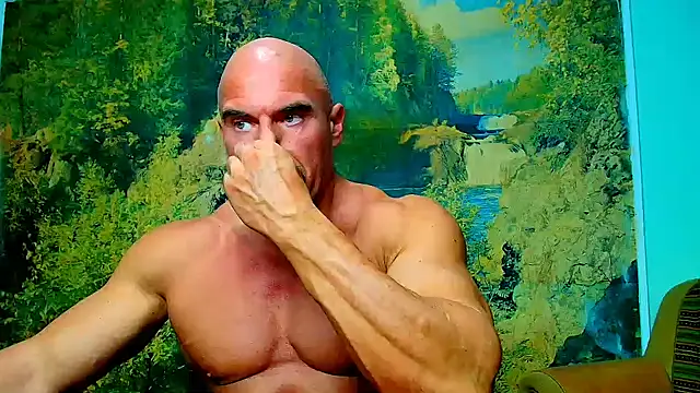 Snapshot of Etory chatting on 10.19.25 Etory online show from 10.19.25