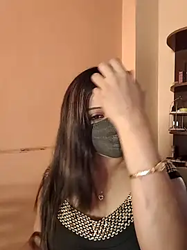 Snapshot of deepu_urs chatting on 05.11.26 deepu urs online show from 05.11.26
