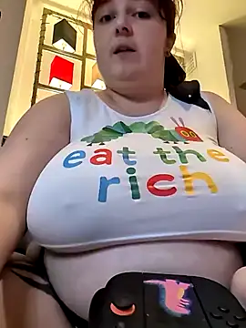 Snapshot of LadyRochester chatting on 05.07.26 LadyRochester online show from 05.07.26