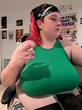 Snapshot of LadyRochester chatting on 06.12.26 LadyRochester online show from 06.12.26