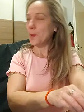 Snapshot of Dark_Angel_22 chatting on 01.09.26 Dark Angel 22 online show from 01.09.26