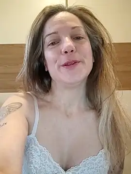 Snapshot of Dark_Angel_22 chatting on 02.18.26 Dark Angel 22 online show from 02.18.26