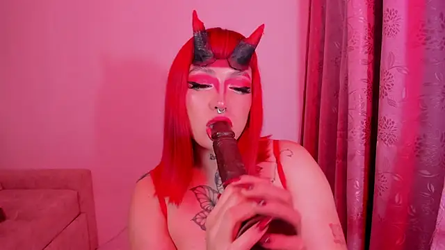 Snapshot of annika_taylor chatting on 11.01.25 annika taylor online show from 11.01.25