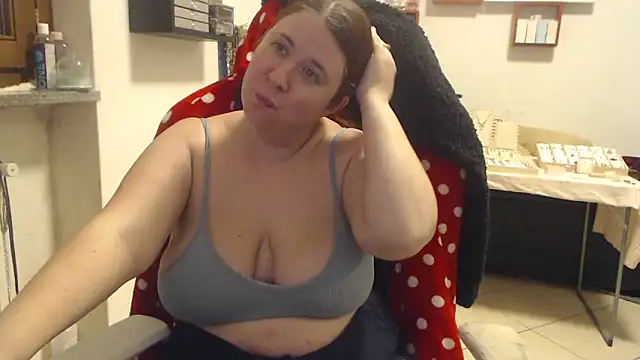 valerysexy online show from 10.31.25