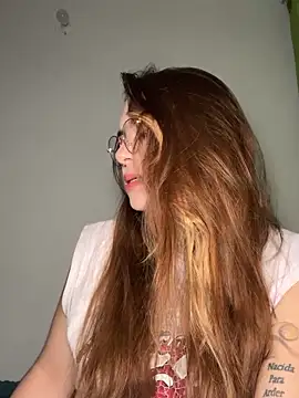 NatyOlson online show from 10.05.25