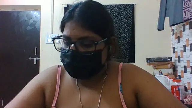 Hotmilfxox online show from 06.03.26