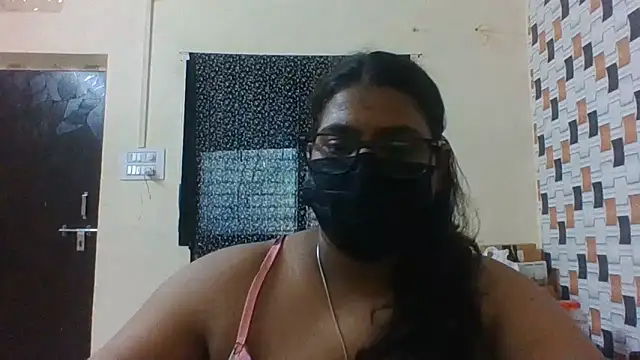 Hotmilfxox online show from 06.10.26