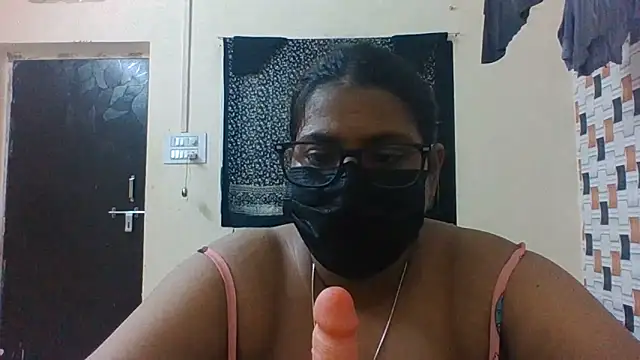 Hotmilfxox online show from 06.20.26