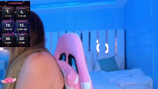 dulce santamaria online show from 12.24.24