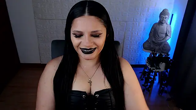 Snapshot of GODDESS_EVANS chatting on 12.30.24 GODDESS EVANS online show from 12.30.24