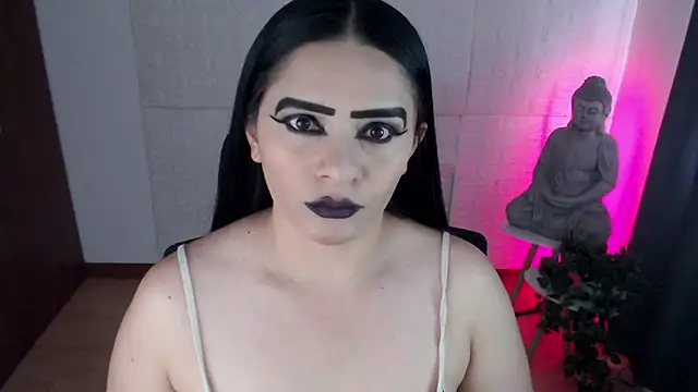 Snapshot of GODDESS_EVANS chatting on 09.17.25 GODDESS EVANS online show from 09.17.25