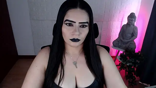 Snapshot of GODDESS_EVANS chatting on 09.18.25 GODDESS EVANS online show from 09.18.25