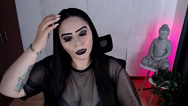 Snapshot of GODDESS_EVANS chatting on 10.03.25 GODDESS EVANS online show from 10.03.25