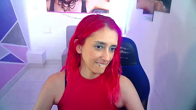 Snapshot of Ruby_Your_Milf chatting on 12.23.24 Ruby Your Milf online show from 12.23.24