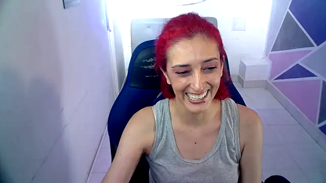 Snapshot of Ruby_Your_Milf chatting on 12.29.24 Ruby Your Milf online show from 12.29.24