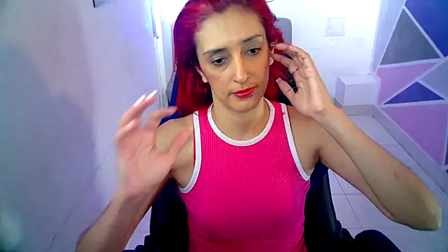 Snapshot of Ruby_Your_Milf chatting on 01.18.25 Ruby Your Milf online show from 01.18.25