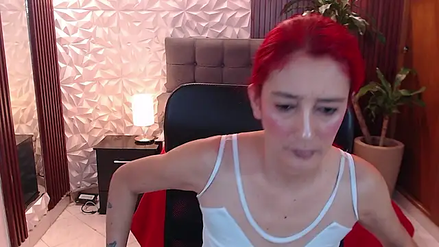 Snapshot of Ruby_Your_Milf chatting on 02.27.26 Ruby Your Milf online show from 02.27.26