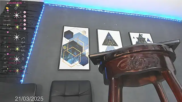 Snapshot of MystiqueTs chatting on 03.21.25 MystiqueTs online show from 03.21.25