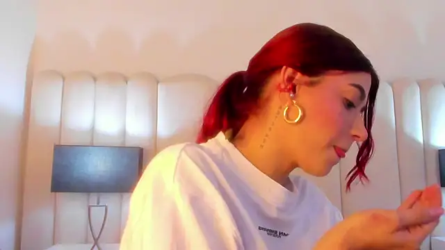 AnnyCherry  online show from 12.17.24