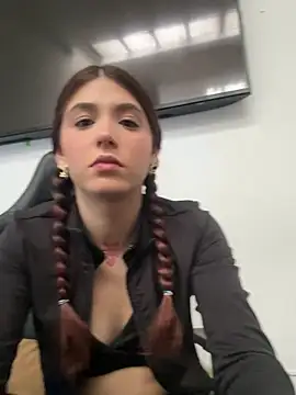 Snapshot of AnnyCherry_ chatting on 07.11.26 AnnyCherry online show from 07.11.26