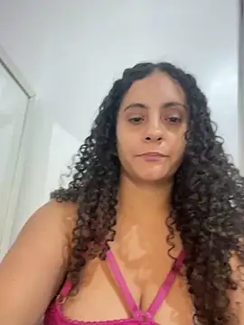 Snapshot of leximaxell chatting on 02.13.25 leximaxell online show from 02.13.25