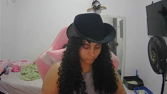 Snapshot of leximaxell chatting on 10.07.25 leximaxell online show from 10.07.25