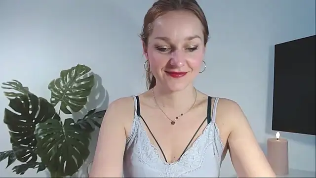 AliciaDesire online show from 03.11.26