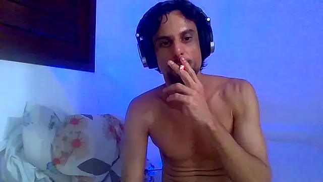 Snapshot of couplemilk chatting on 12.02.24 couplemilk online show from 12.02.24