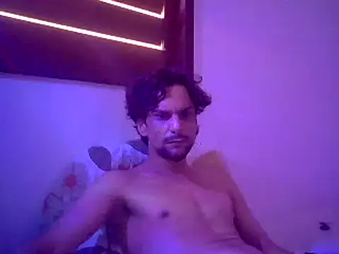 Snapshot of couplemilk chatting on 12.02.24 couplemilk online show from 12.02.24