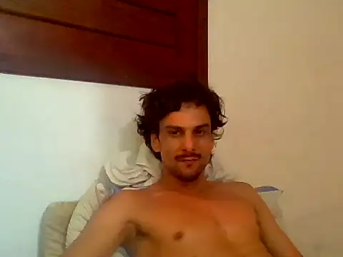 Snapshot of couplemilk chatting on 12.04.24 couplemilk online show from 12.04.24