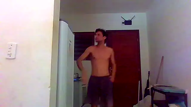 Snapshot of couplemilk chatting on 12.08.24 couplemilk online show from 12.08.24