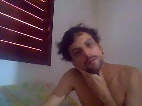 Snapshot of couplemilk chatting on 12.20.24 couplemilk online show from 12.20.24