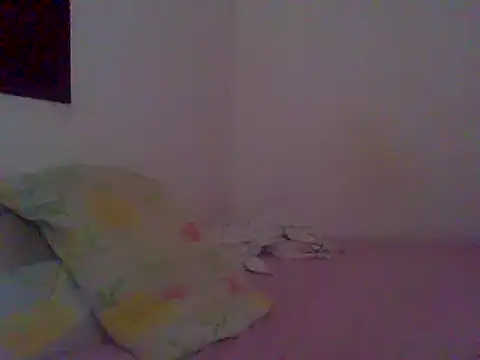 Snapshot of couplemilk chatting on 12.22.24 couplemilk online show from 12.22.24