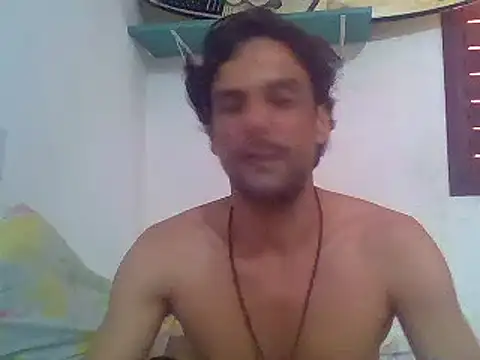 Snapshot of couplemilk chatting on 01.16.25 couplemilk online show from 01.16.25