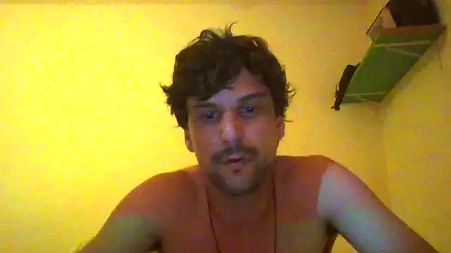 Snapshot of couplemilk chatting on 02.06.26 couplemilk online show from 02.06.26