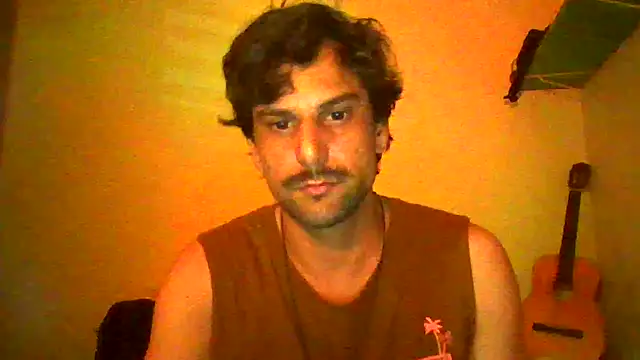 Snapshot of couplemilk chatting on 02.10.26 couplemilk online show from 02.10.26