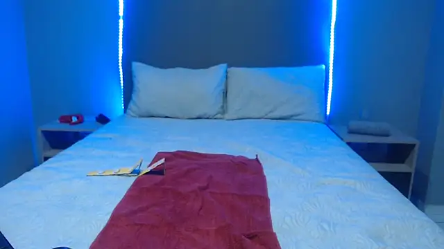 Snapshot of Juicyasss35xx chatting on 01.06.25 Juicyasss35xx online show from 01.06.25