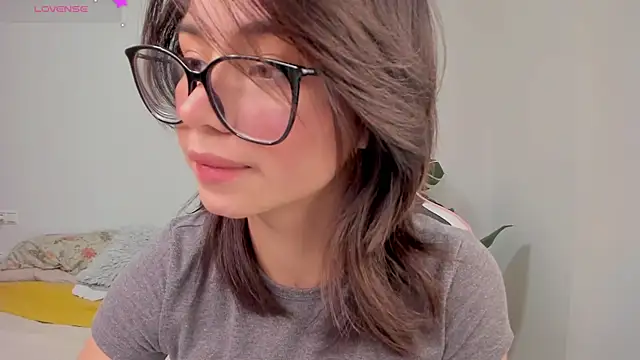 Snapshot of Adriennesexxx chatting on 01.10.25 Adriennesexxx online show from 01.10.25