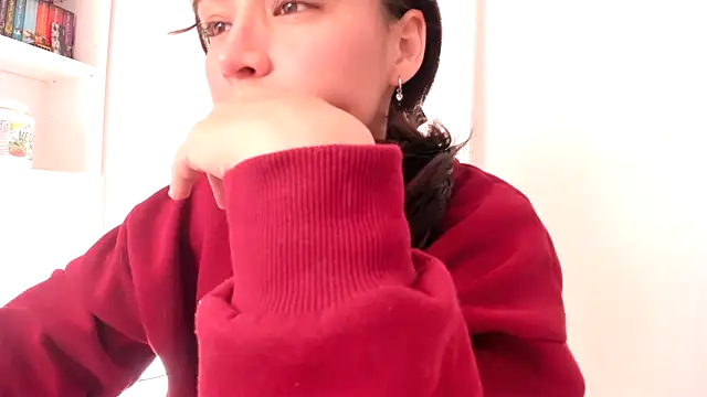 Snapshot of Adriennesexxx chatting on 02.02.25 Adriennesexxx online show from 02.02.25