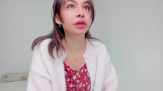 Snapshot of Adriennesexxx chatting on 02.11.25 Adriennesexxx online show from 02.11.25