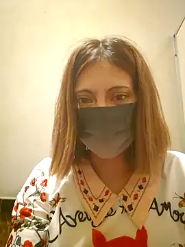 Lunababymylove online show from 12.15.24