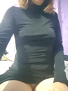 Snapshot of Lunababymylove chatting on 01.17.26 Lunababymylove online show from 01.17.26