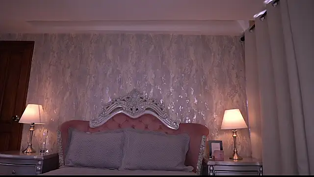 AngelineConnor online show from 05.09.26
